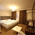 Siesta & 2*