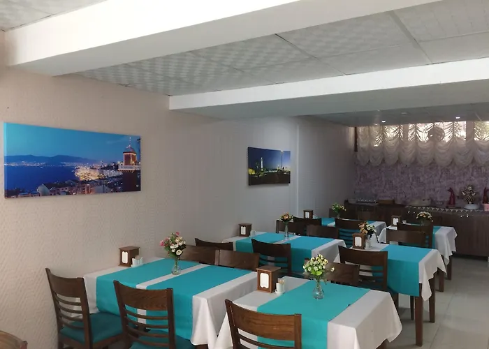 Siesta & Hotel Esmirna